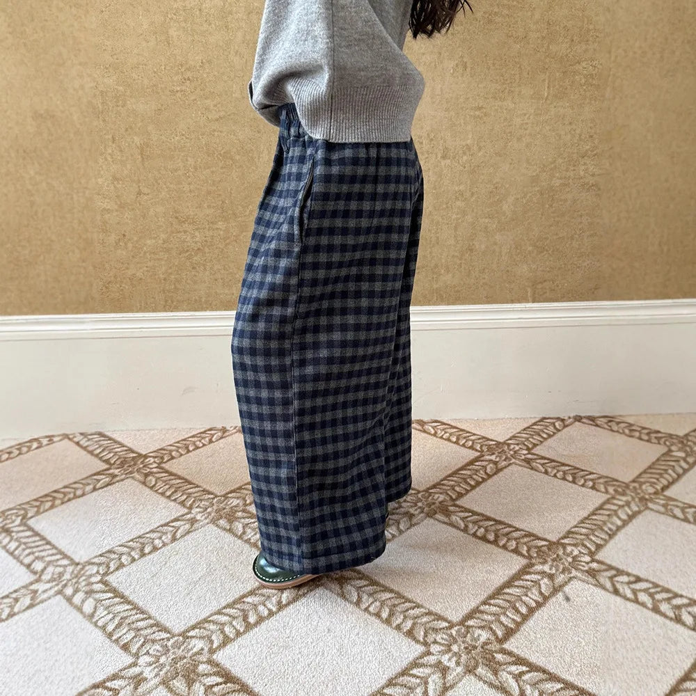 Loose Autumn Plaid Flannel Trousers