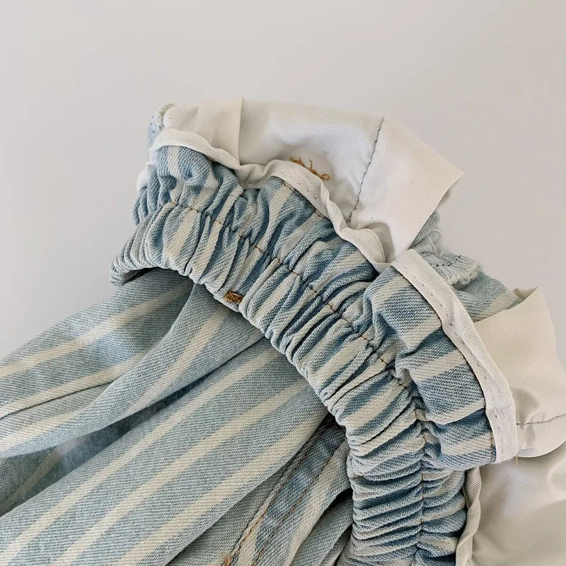 Loose Light Wash Denim Striped Jeans