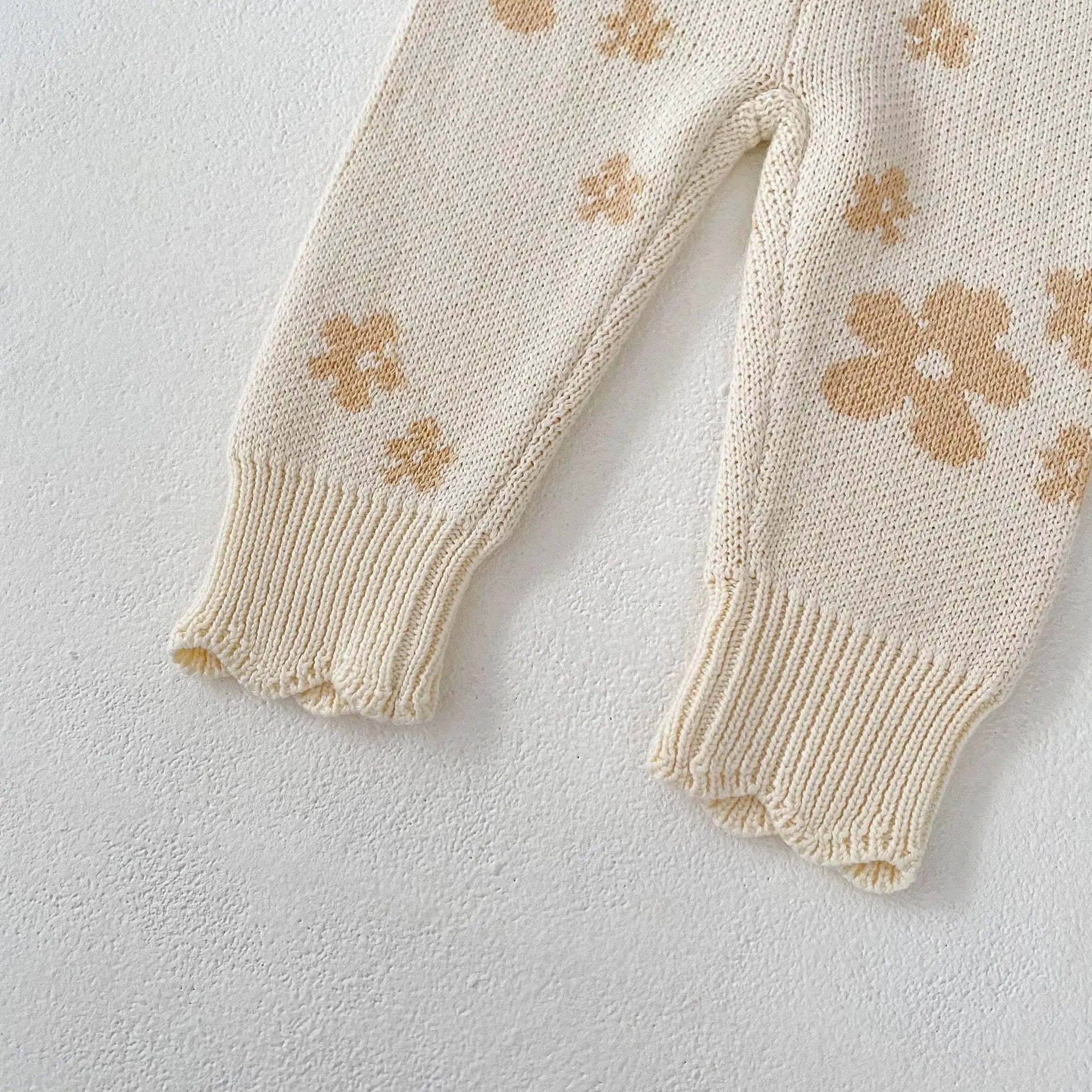 Neutral Floral 4-piece Knit Set