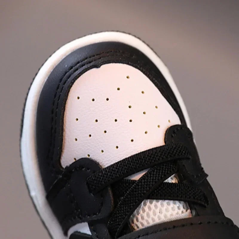 Little Trendsetters Retro Court Velcro Trainers