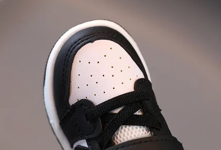 Little Trendsetters Retro Court Velcro Trainers