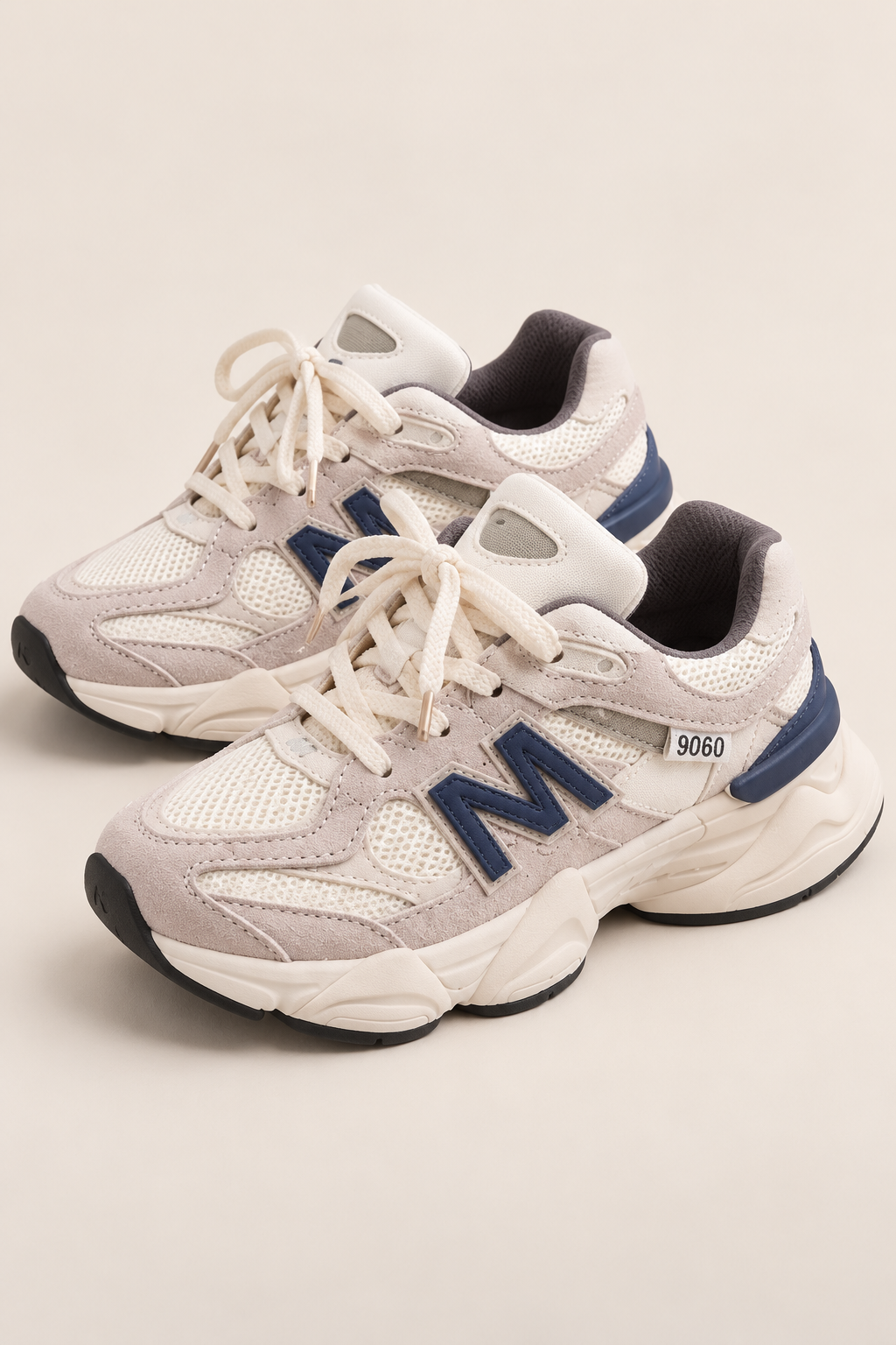 THE RETRO RUNNER TRAINERS