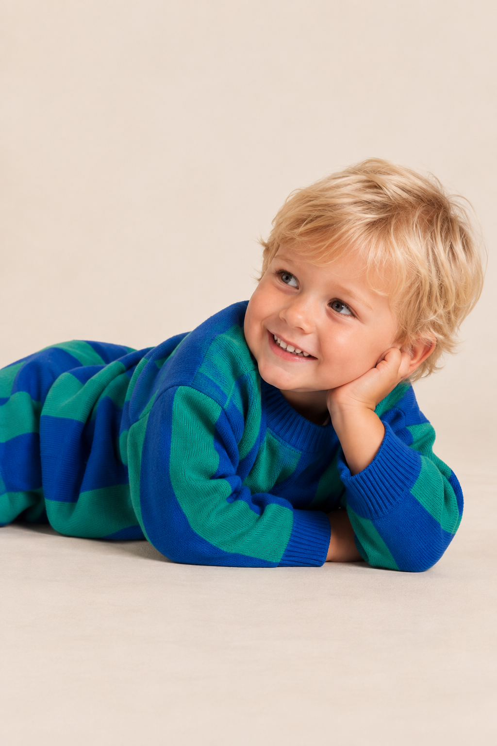THE BOURNEMOUTH STRIPE KNIT SET