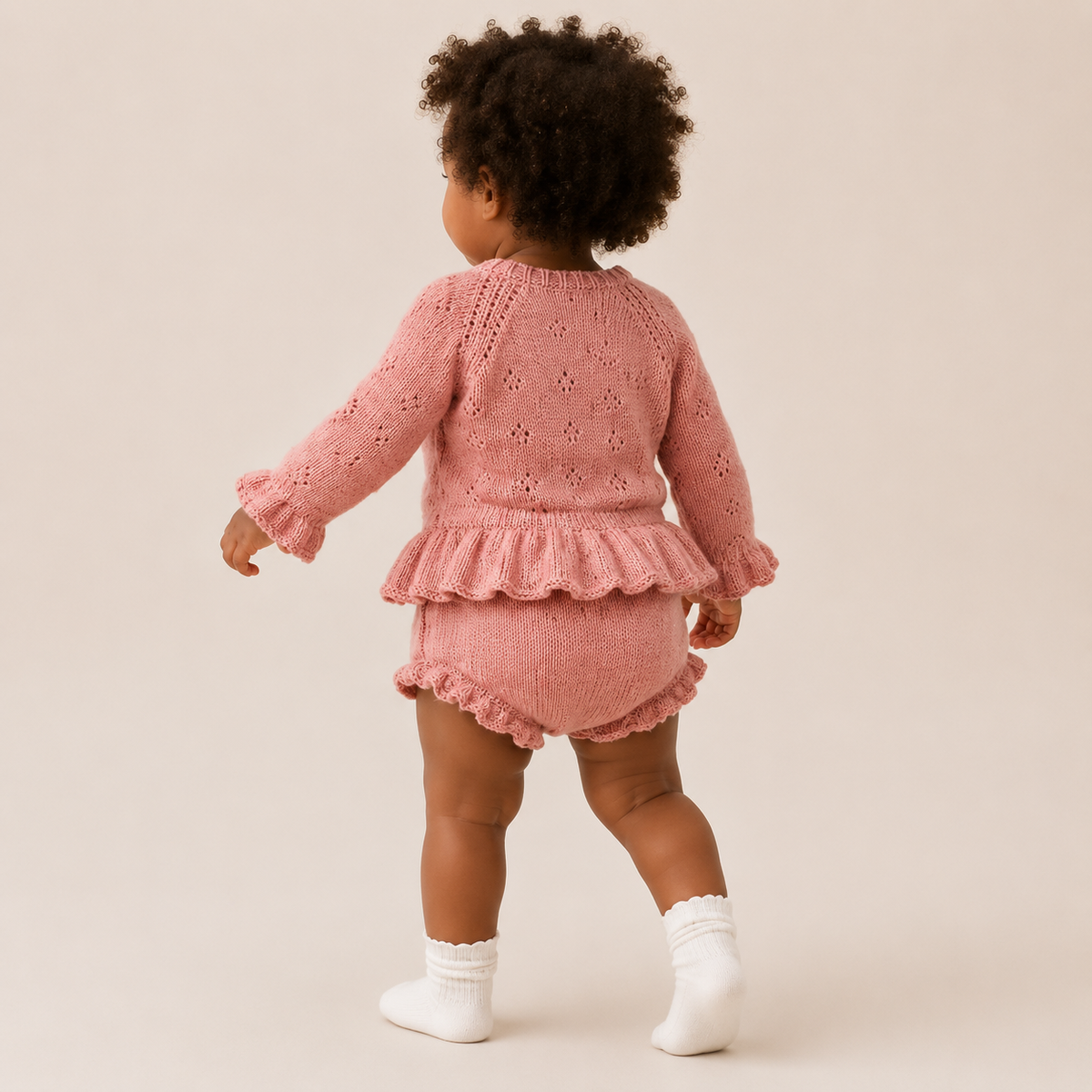 THE BELGRAVIA KNIT SET