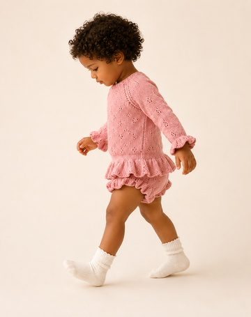 THE BELGRAVIA KNIT SET