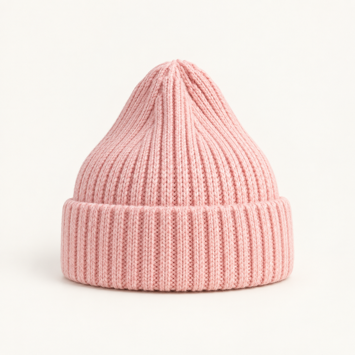 THE CLASSIC RIBBED BEANIE