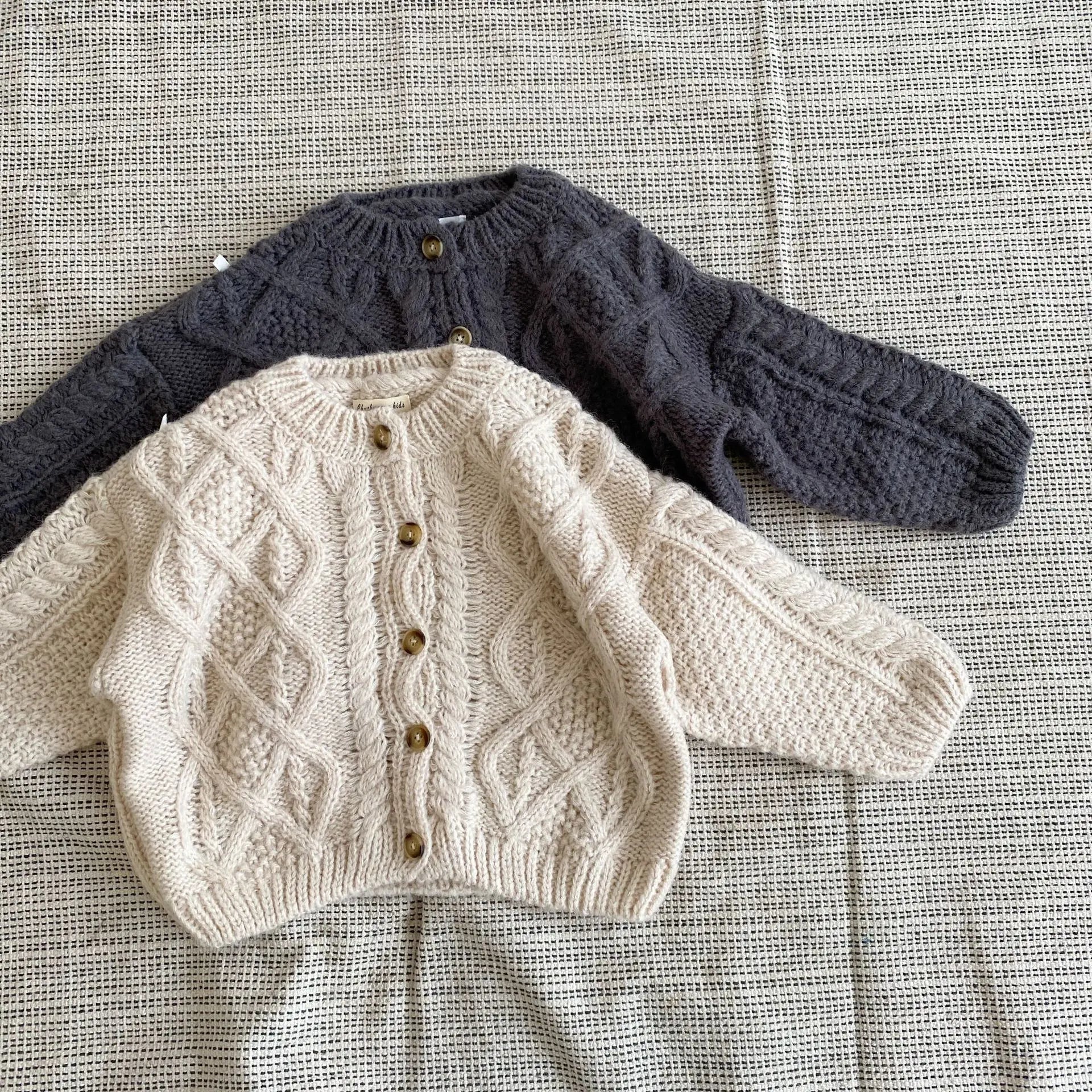 Treasure Weaved Pattern Knitted Cardigan