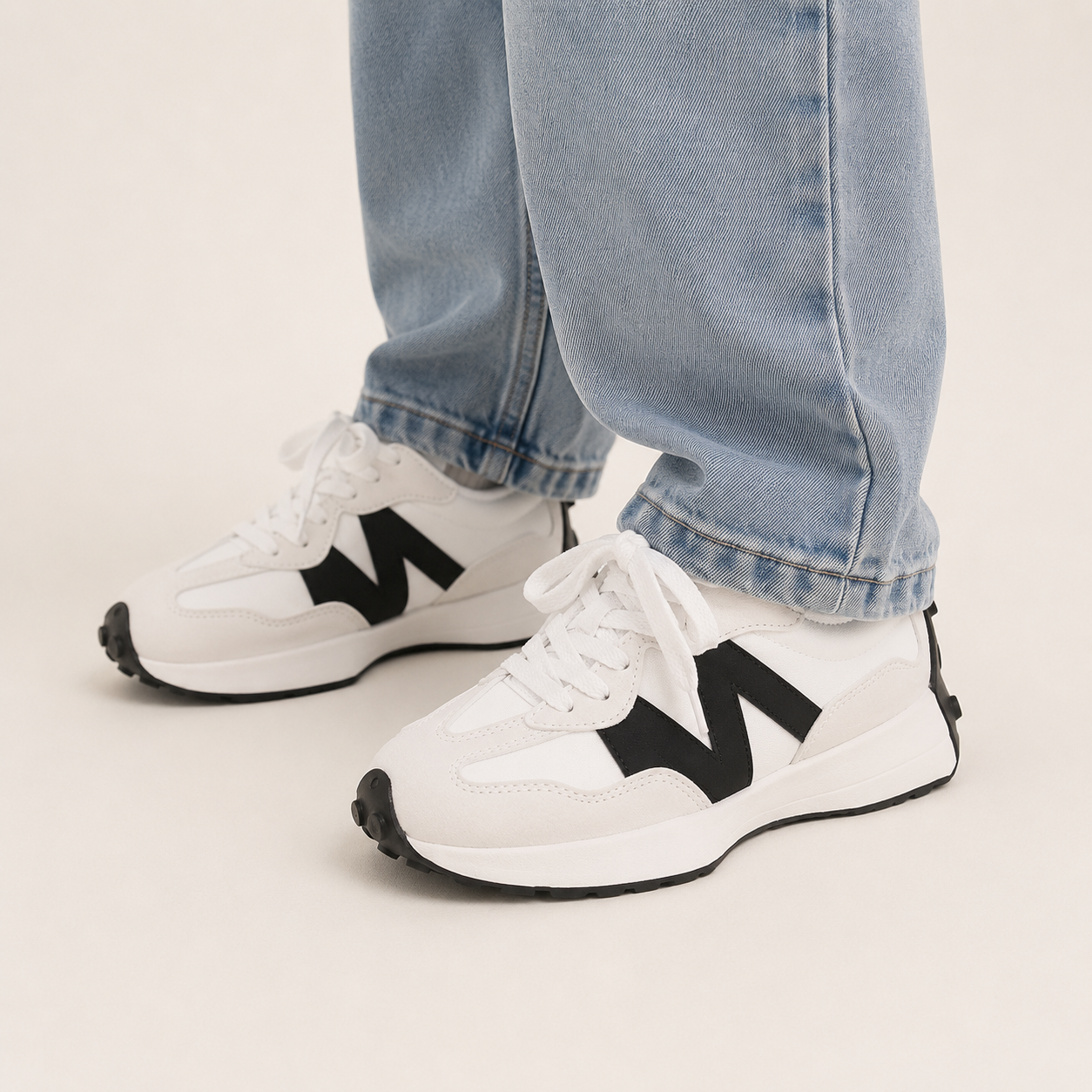Street Flex Velcro Trainers