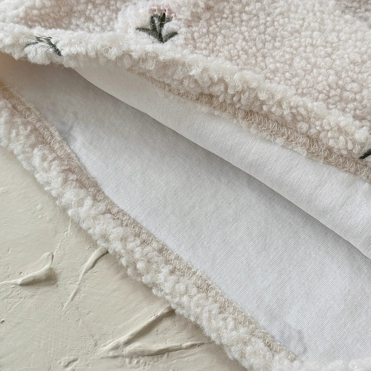 Embroidered Floral Fleece Pullover Jacket