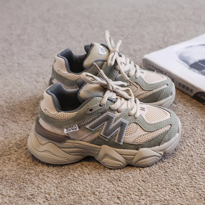 Retro 1980 Velcro Running Trainers