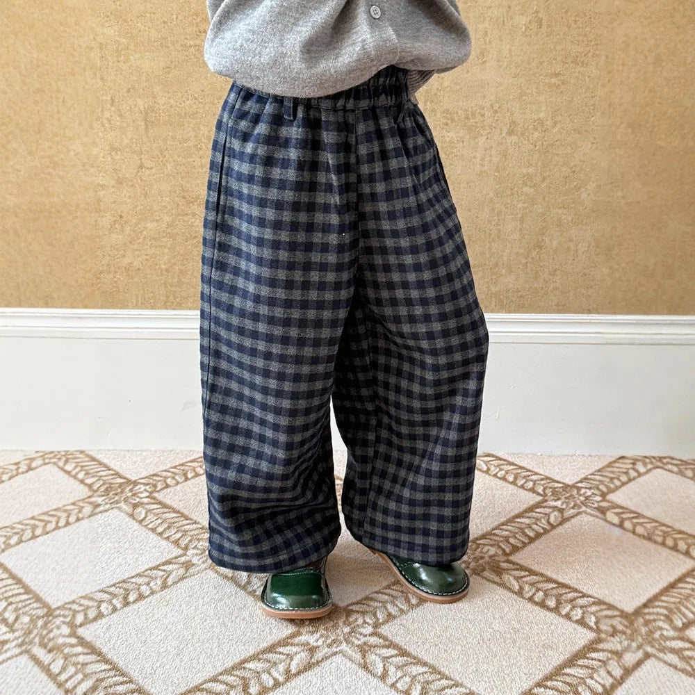 Loose Autumn Plaid Flannel Trousers