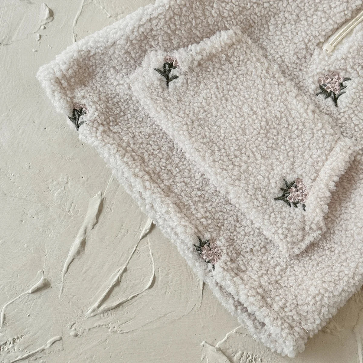 Embroidered Floral Fleece Pullover Jacket