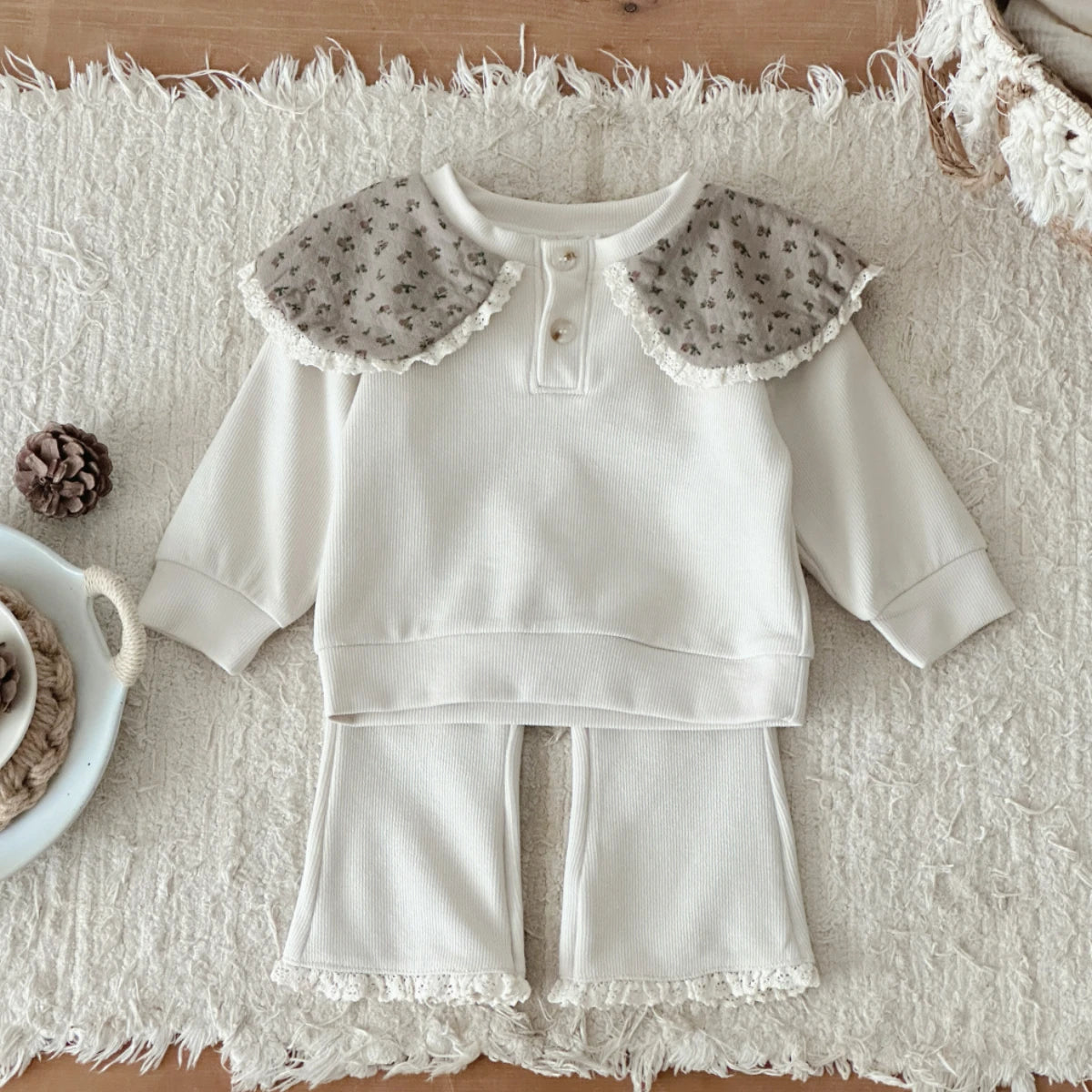 Taupe Floral Lace Collar Set