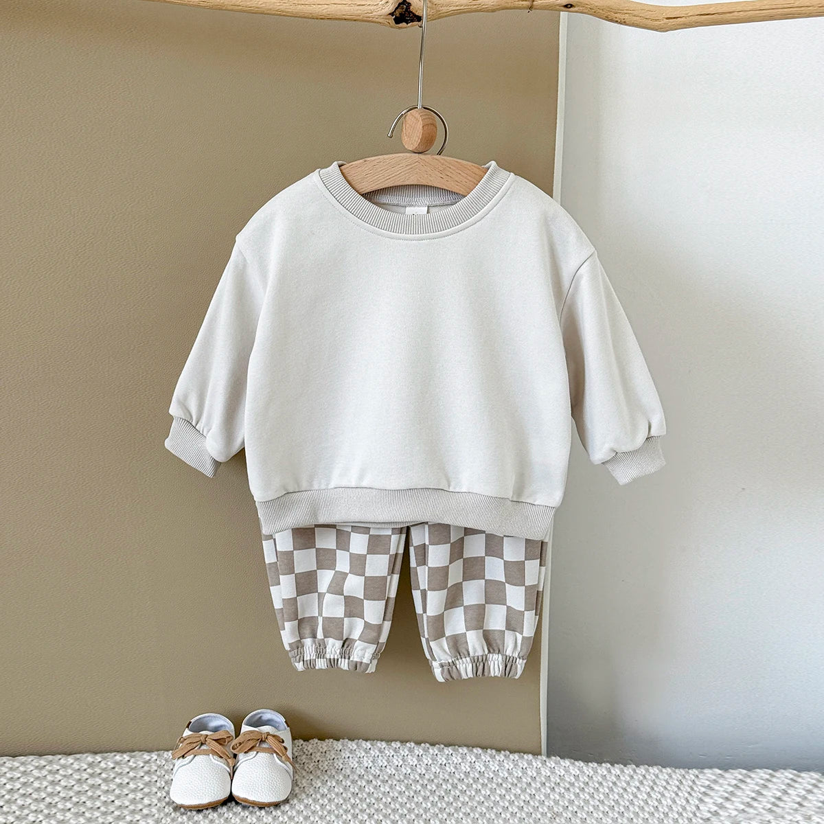 Everyday Checker Lounge Set